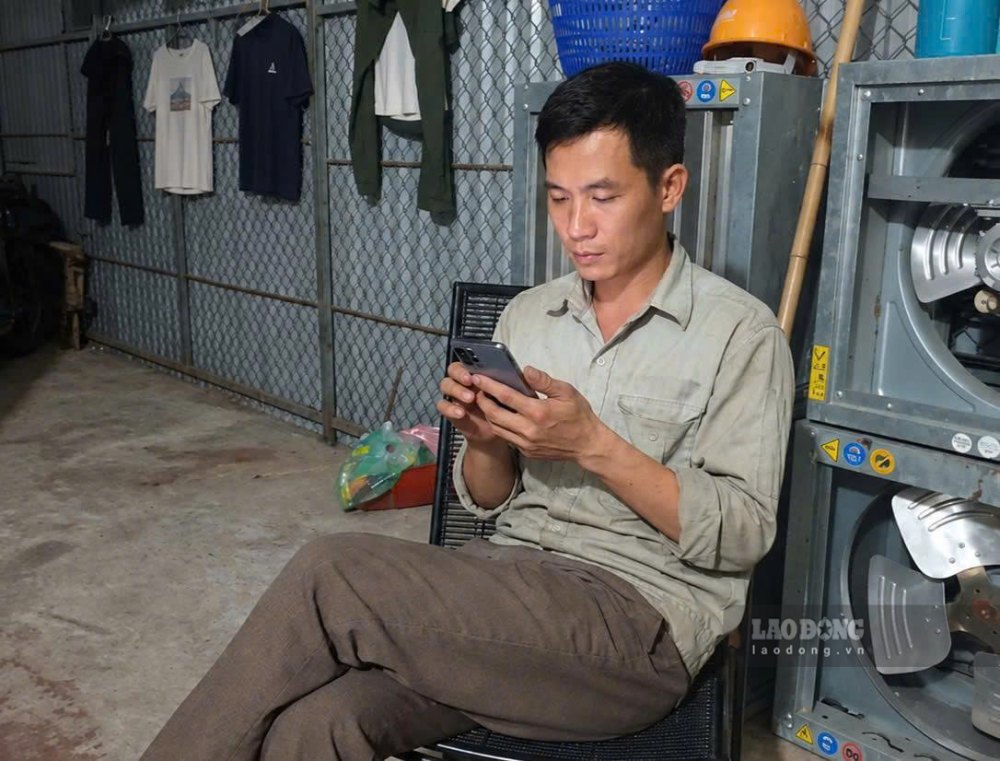 Tan ca là về phòng trọ và chuyện về đời sống công nhân