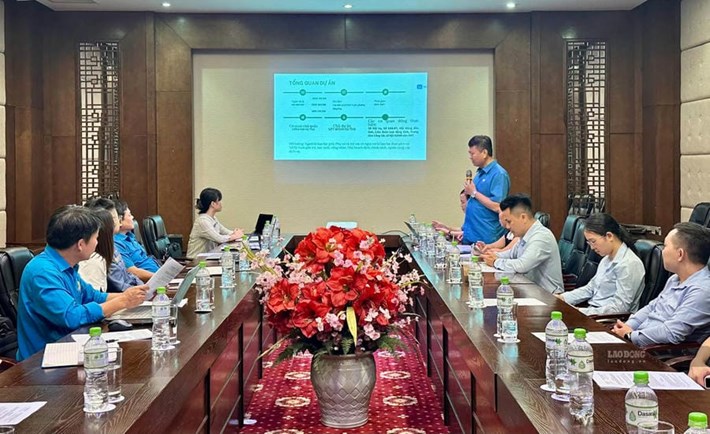 LĐLĐ tỉnh Hà Tĩnh tổ chức họp nâng cao năng lực phòng ngừa, ứng phó bạo lực trên cơ sở giới. Ảnh: Trần Tuấn