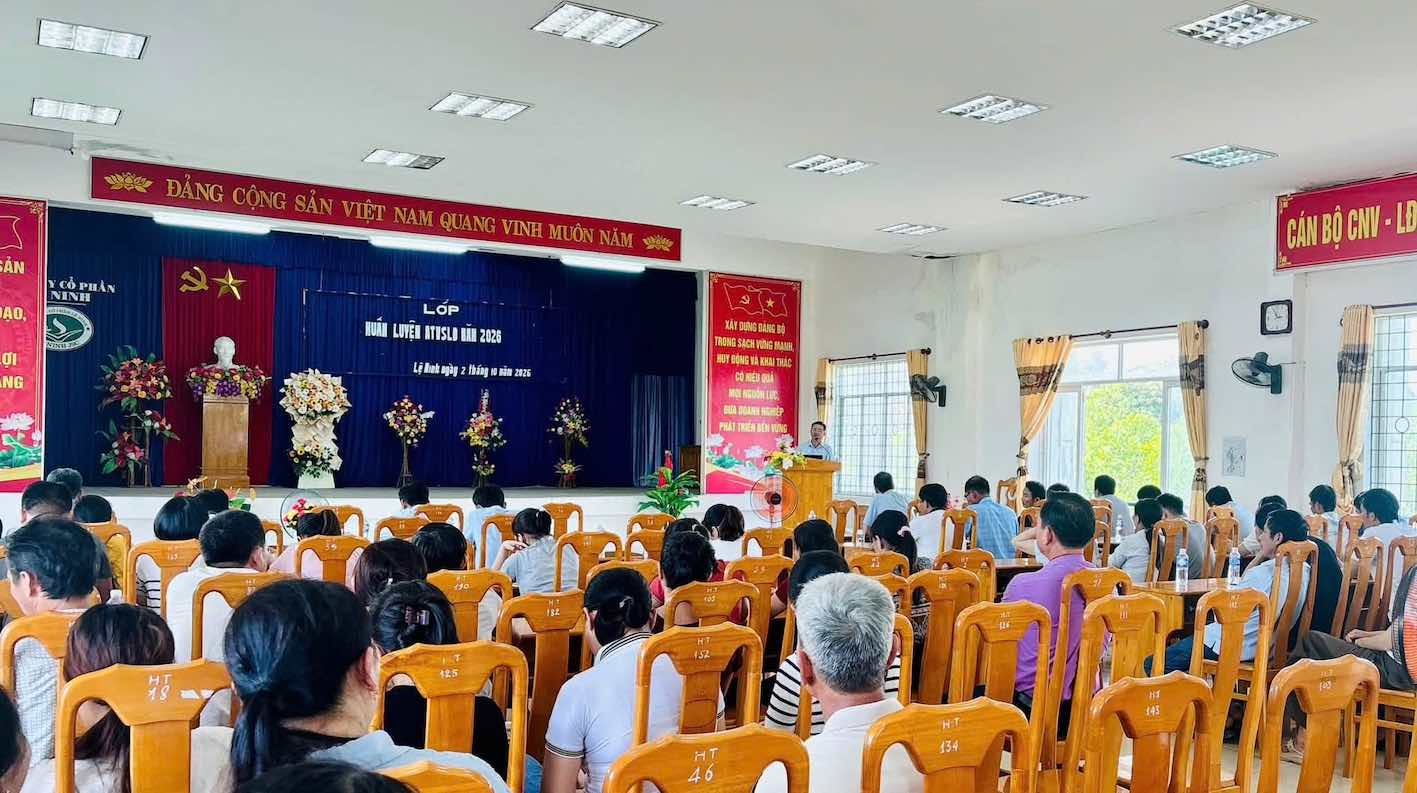 Huấn luyện an toàn lao động cho công nhân Công ty Cổ phần Lệ Ninh