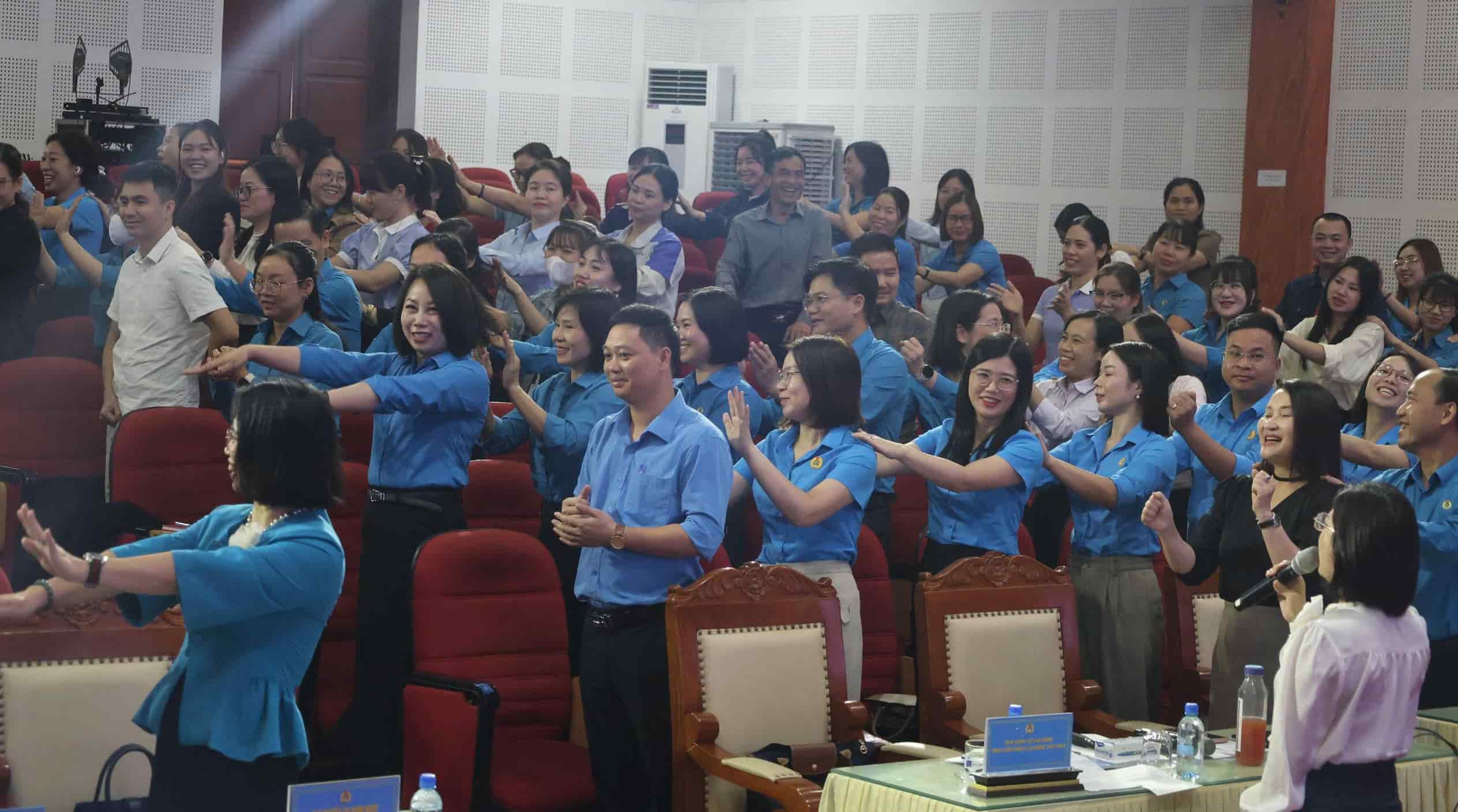 Đưa công tác nữ công đến gần hơn với người lao động