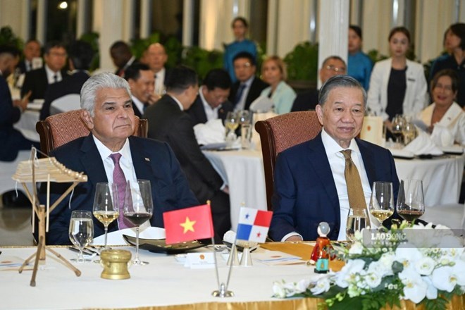 Tổng Bí thư, Chủ tịch nước Tô Lâm và Tổng thống nước Cộng hòa Panama José Raúl Mulino tại tiệc chiêu đãi. Ảnh: Hải Nguyễn