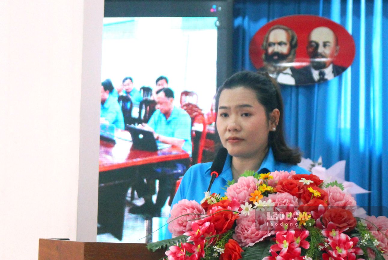  Bà Lê Thị Ngọc Hân - Chủ tịch Công đoàn cơ sở Công ty TNHH Giày Apache Việt Nam đóng góp nhiều kiến nghị thiết thực cho việc tăng cường chăm lo người lao động. Ảnh: Thanh Mai
