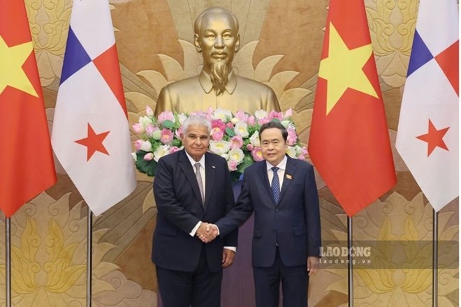 Ủy viên Bộ Chính trị, Chủ tịch Quốc hội Trần Thanh Mẫn hội kiến Tổng thống Panama José Raúl Mulino. Ảnh: Hải Nguyễn