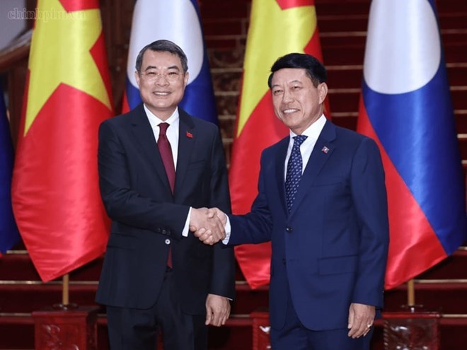 Ủy viên Bộ chính trị, Thủ tướng Chính phủ Lê Minh Hưng và Thủ tướng Chính phủ Lào Saleumxay Kommasith. Ảnh: chinhphu.vn