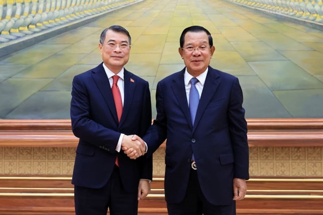 Ủy viên Bộ Chính trị, Thủ tướng Chính phủ Lê Minh Hưng hội kiến Chủ tịch Đảng Nhân dân, Chủ tịch Thượng viện Campuchia Hun Sen. Ảnh: chinhphu.vn
