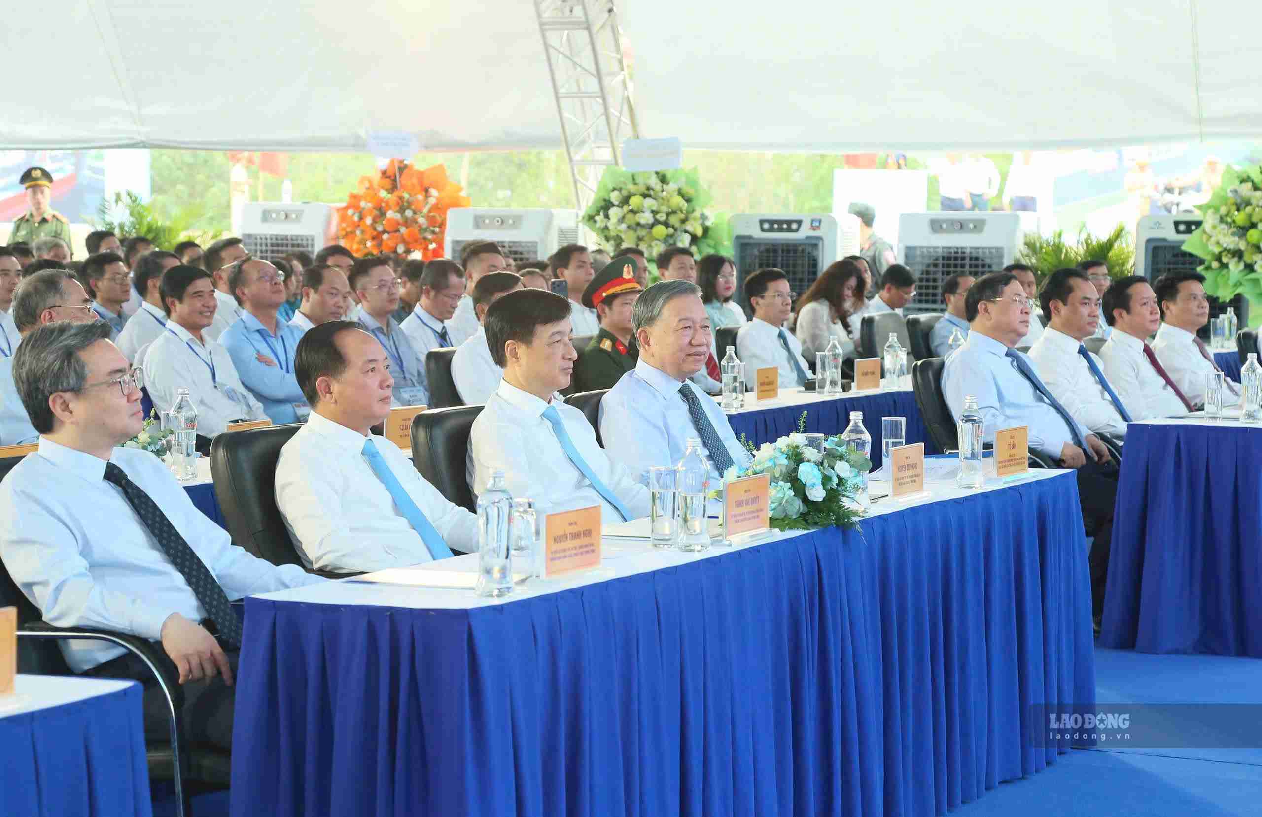 Tổng Bí thư, Chủ tịch nước Tô Lâm dự Lễ khởi công Dự án nâng cấp, hiện đại hóa và cải thiện môi trường nước hệ thống thủy lợi Bắc Hưng Hải chiều 9.10. Ảnh: Mai Hương