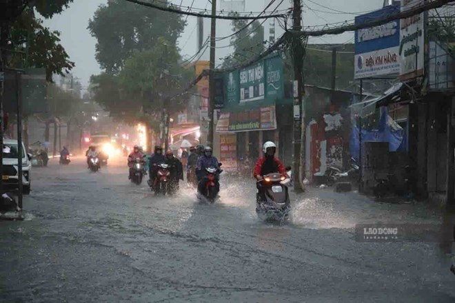 Dự báo khu vực mưa to hôm nay và ngày mai, có nơi mưa rất to trên 150mm