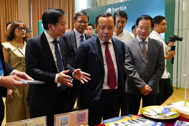 Completing legal regulations, preparing for the national nuclear power program