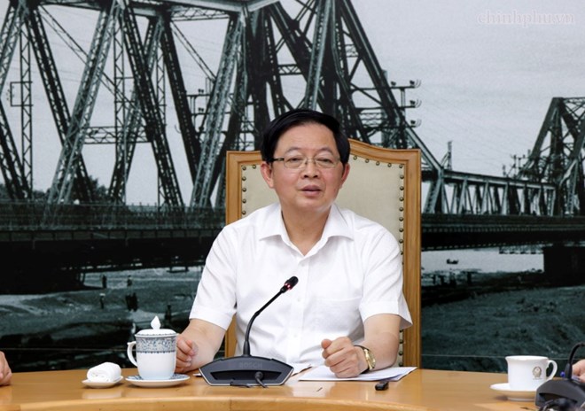 Complete the dossier for establishing Hung Yen High-Tech Park, submit to the Prime Minister before August 5th