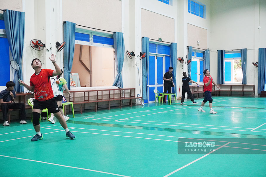 Công đoàn phường Hòa Xuân (TP Đà Nẵng) tổ chức khai mạc Giải Cầu lông và Pickleball công nhân, viên chức, người lao động phường Hòa Xuân mở rộng năm 2026. Ảnh: Trần Thi