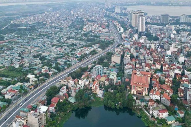 Kết luận 78 nêu việc sắp xếp, thành lập tổ chức đảng ở thôn, tổ dân phố (TDP) và kiện toàn chi ủy đồng bộ, thống nhất với việc sắp xếp, thành lập thôn, TDP. Trong ảnh là 1 góc TP Hà Nội. Ảnh: Hữu Chánh