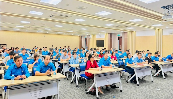 Tuyên truyền Luật Thủ đô năm 2026 cho cán bộ công đoàn cơ sở