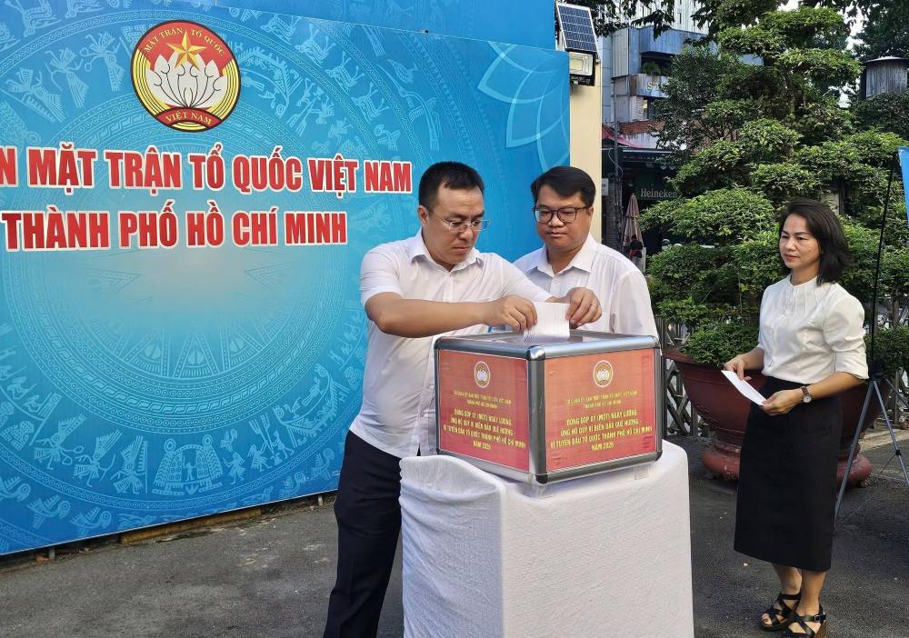 Lễ phát động ủng hộ Quỹ “Vì biển đảo quê hương - Vì tuyến đầu Tổ quốc” TPHCM năm 2026. Ảnh: MTTQ TPHCM cung cấp