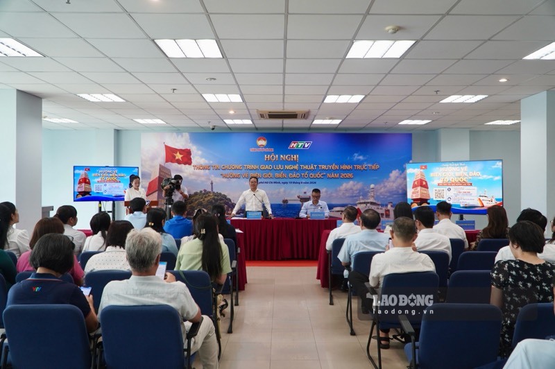 TPHCM phấn đấu vận động 40 tỉ đồng chăm lo tuyến đầu Tổ quốc