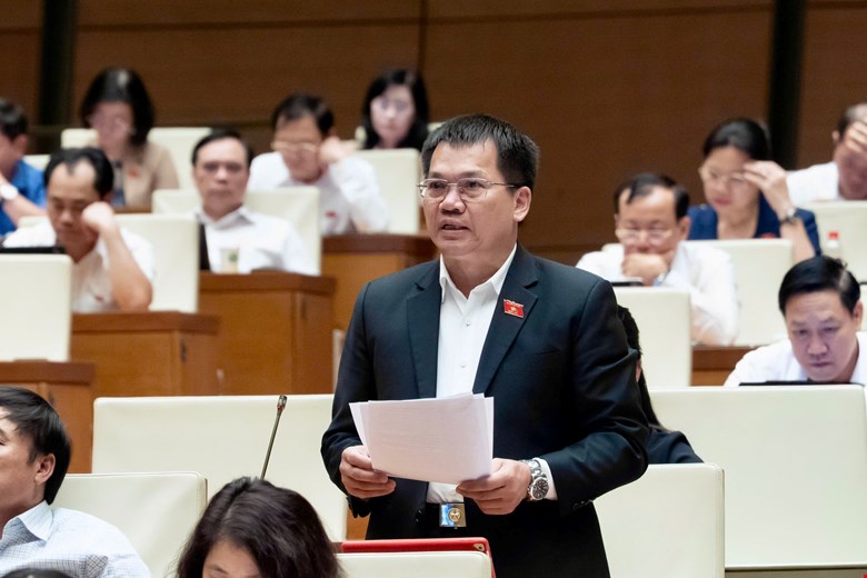 Đại biểu Dương Khắc Mai (Đoàn ĐBQH tỉnh Lâm Đồng). Ảnh: Media Quốc hội