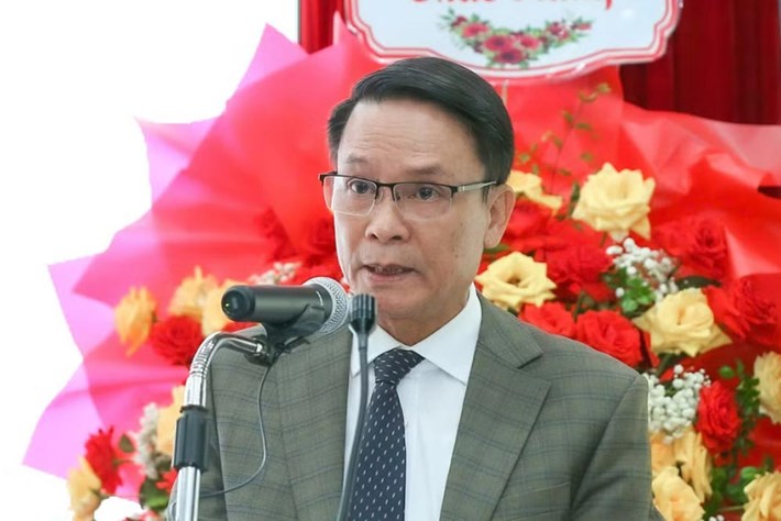 Ông Nguyễn Đức Lợi - Chủ tịch Hội Hữu nghị Việt Nam - Tây Ban Nha khóa III - phát biểu khai mạc Đại hội.
