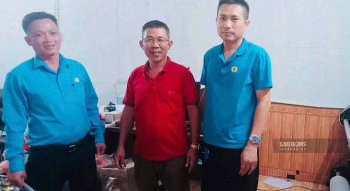 Công đoàn xã Quan Thành vận động doanh nghiệp thành lập Công đoàn cơ sở. Ảnh: Phạm Chung
