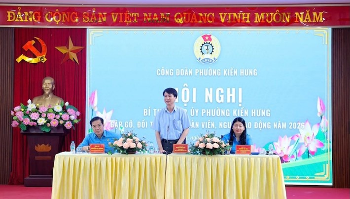 Chương trình Tháng nghe đoàn viên, người lao động nói của các cấp Công đoàn Hà Nội được tổ chức trên tinh thần đối thoại trực tiếp, giải quyết từ cơ sở. Ảnh: Ngọc Ánh
