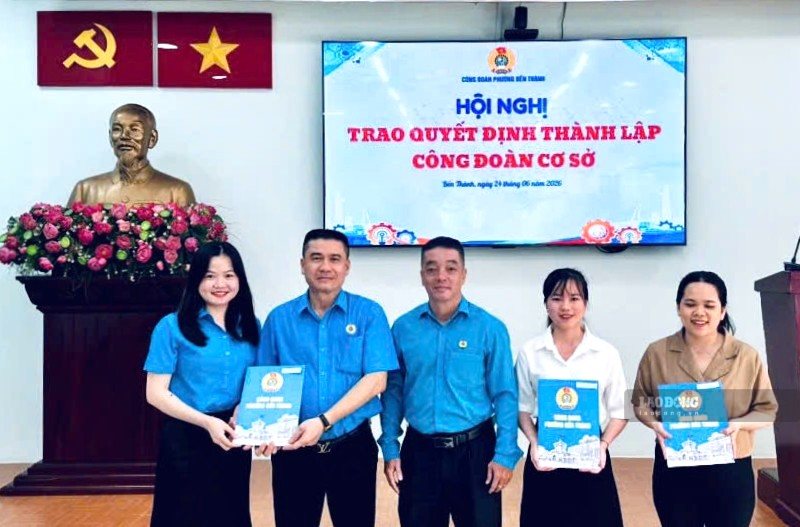 Công đoàn phường tăng cường phát triển đoàn viên, thành lập công đoàn cơ sở
