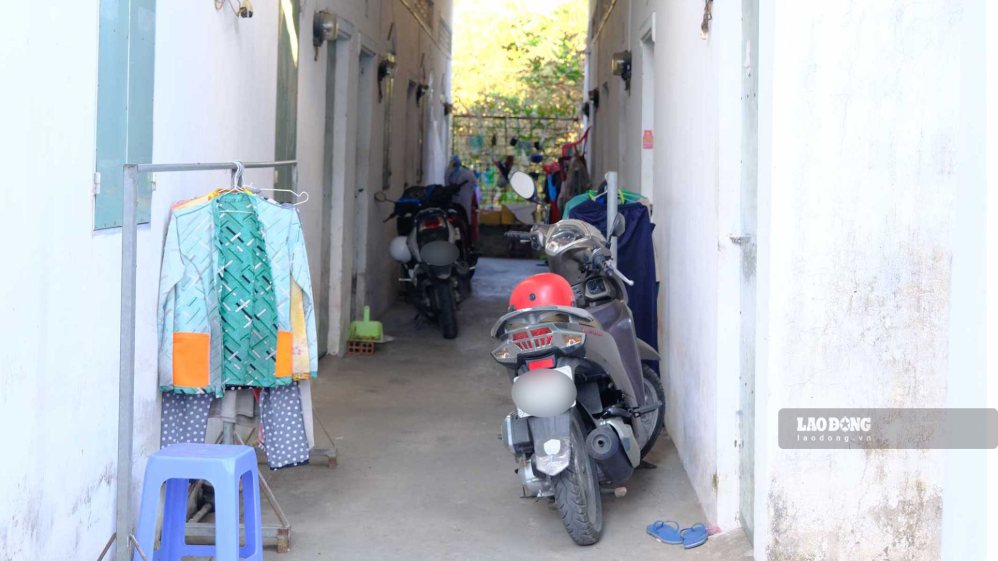 Một khu nhà trọ công nhân tại Khu công nghiệp Trà Nóc (TP Cần Thơ). Ảnh: Mỹ Ly