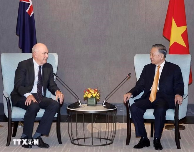 Tổng Bí thư, Chủ tịch nước Tô Lâm tiếp ông Steven Joyce - Quyền Chủ tịch Hội Hữu nghị New Zealand - Việt Nam. Ảnh: TTXVN