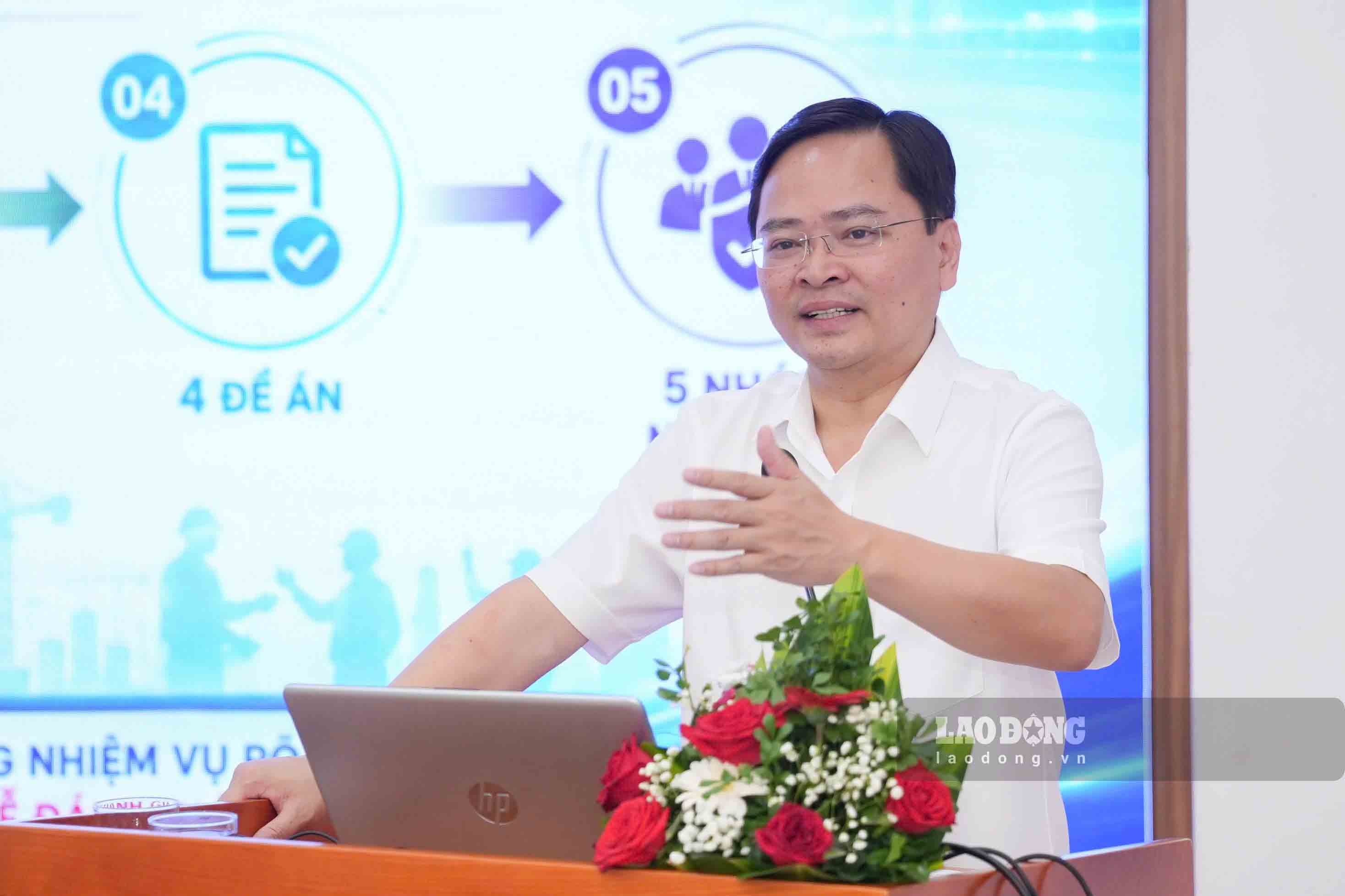 Chủ tịch Tổng LĐLĐVN trao đổi chuyên đề tại lớp tập huấn cán bộ công đoàn chủ chốt