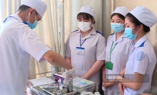Đề xuất mới của Bộ Y tế không còn chia bác sĩ chuyên khoa I, II. Ảnh: Hà Anh Chiến