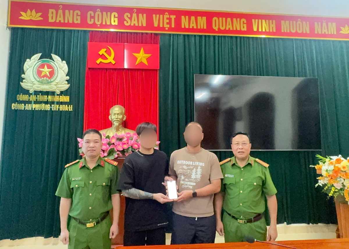 Nhận 700 triệu đồng chuyển khoản nhầm, người đàn ông chủ động trả lại