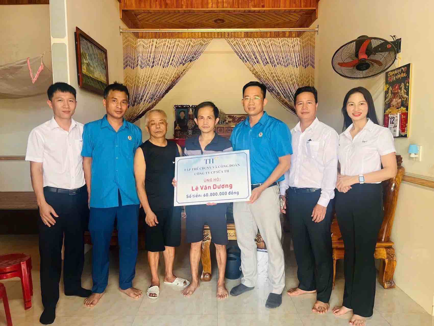 Công đoàn Công ty Sữa TH trao 60 triệu đồng hỗ trợ đoàn viên mắc bệnh hiểm nghèo