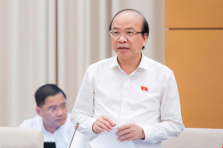 Ủy viên Trung ương Đảng, Chủ nhiệm Ủy ban Pháp luật và Tư pháp Phan Chí Hiếu. Ảnh: Quochoi.vn