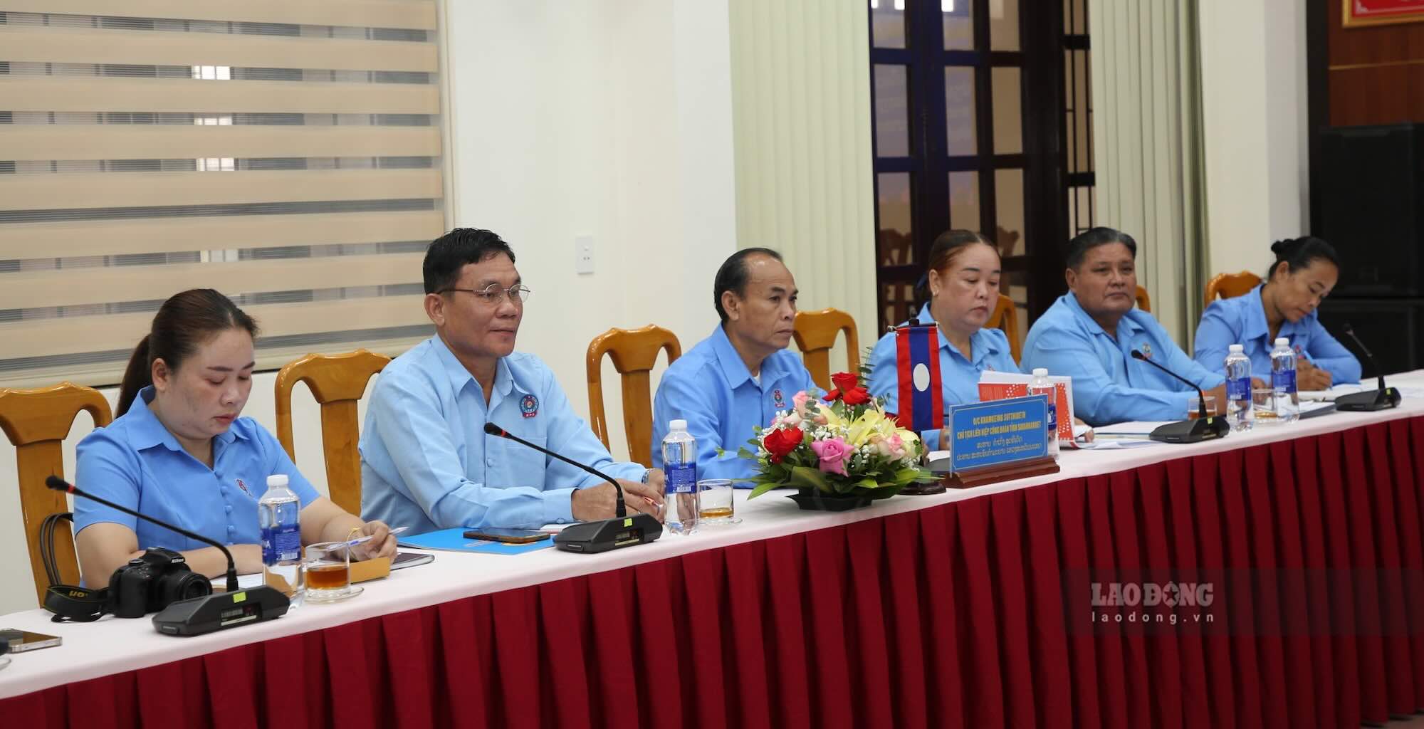 Hai tỉnh phối hợp để chăm lo đoàn viên, người lao động. Ảnh: Công Sáng
