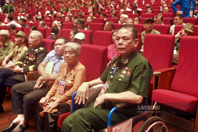 Chính phủ tăng mức chuẩn trợ cấp ưu đãi người có công với cách mạng