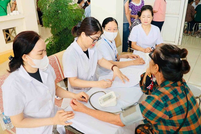 Những chuyển biến bước đầu tại các trạm y tế ở Bắc Ninh sau sắp xếp