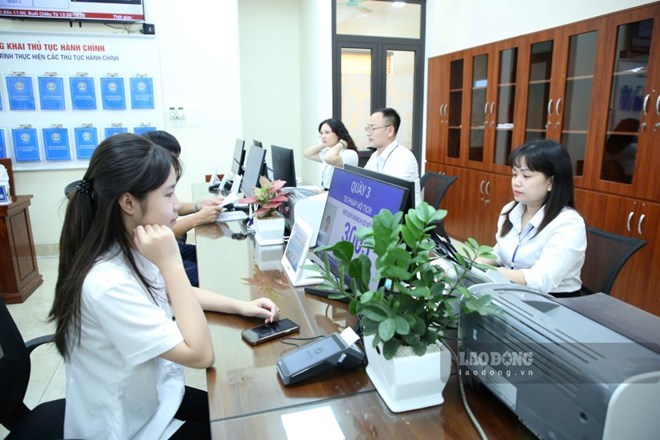 Trước kiến nghị chính sách tiền lương, xếp ngạch công chức cấp xã, Bộ Nội vụ đã có phản hồi. Ảnh: Phạm Đông