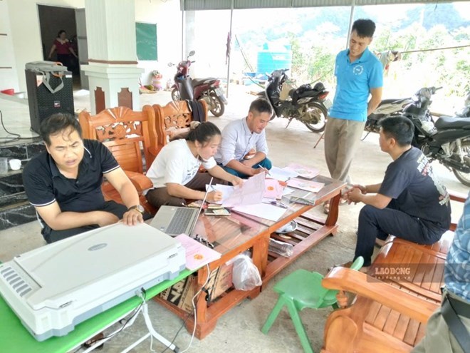 Cán bộ thôn ở Phú Thọ sau sáp nhập tích cực hoạt động. Ảnh: Mạnh Hùng
