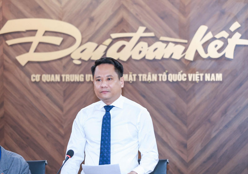 Tổng Biên tập Báo Đại đoàn kết Trương Thành Trung phát biểu tại buổi làm việc. Ảnh: Quang Vinh.