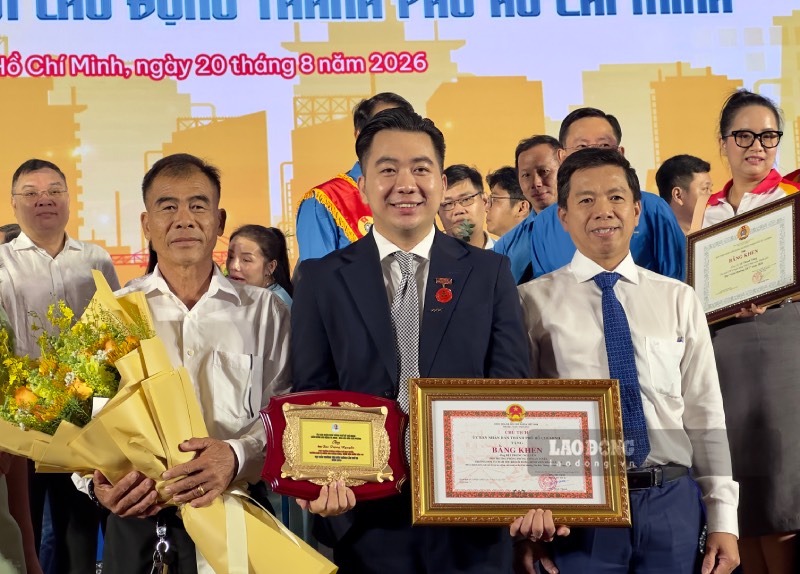 Bác sĩ Bùi Trọng Nguyễn, (37 tuổi, Phó trưởng phòng, chỉ đạo tuyến tại Bệnh viện Nhân dân 115) bắt đầu sáng kiến từ sự đồng cảm với người bệnh. Ảnh: Mai Anh.
