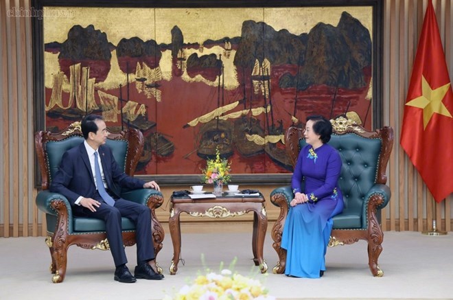 Party Central Committee Secretary, Deputy Prime Minister Pham Thi Thanh Tra receives Chinese Ambassador to Vietnam Ha Vi. Photo: chinhphu.vn/Thu Giang