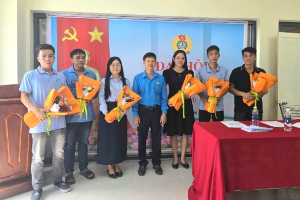 Tây Ninh ra mắt công đoàn cơ sở với 102 đoàn viên