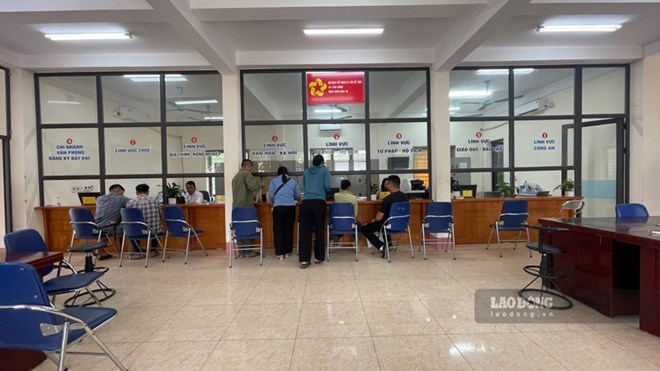 Chairman of Lao Cai Provincial People's Committee requests that the transfer of cadres and civil servants between departments, branches and commune-level People's Committees must be approved before implementation. Photo: Dinh Dai