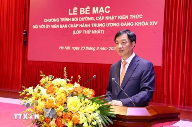 Ủy viên Bộ Chính trị, Bí thư Trung ương Đảng, Trưởng Ban Tổ chức Trung ương Nguyễn Duy Ngọc, Trưởng Ban Chỉ đạo Chương trình phát biểu tại Lễ bế mạc. Ảnh: TTXVN