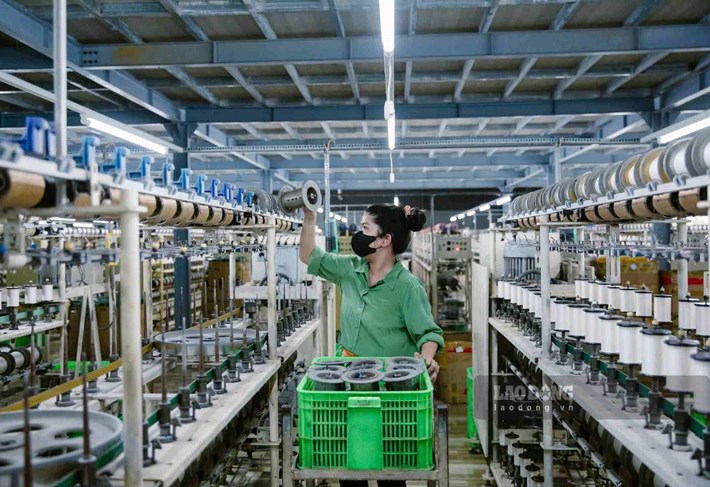 Chuyển đổi số đang tạo động lực nâng cao năng suất, hiệu quả sản xuất, kinh doanh. Ảnh: Phúc Khánh
