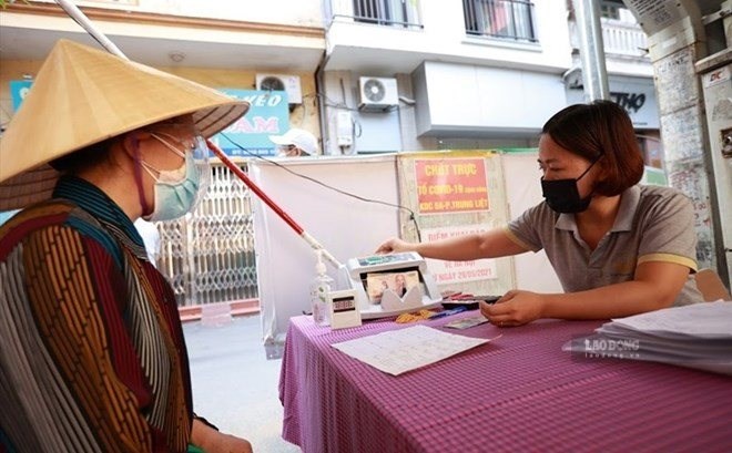 Từ ngày 5.10.2026, người cao tuổi từ đủ 75 tuổi trở lên thuộc hộ nghèo không có người có nghĩa vụ và quyền phụng dưỡng được hưởng trợ cấp xã hội hằng tháng bằng 1.080.000 đồng. Ảnh: Hải Nguyễn