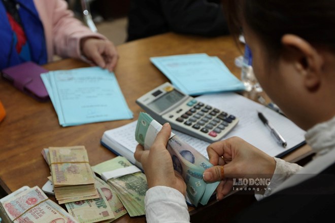 매월 사회 보조금 수령 중단, 일시 중단의 경우