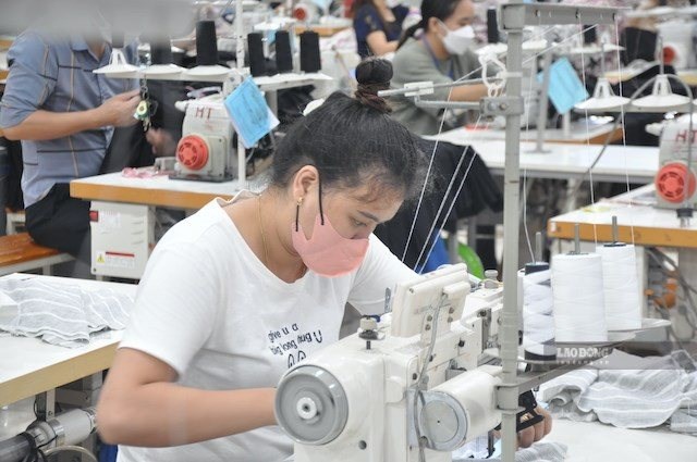 内政部表示,根据最低工资建议从2027年起提高7.8%。