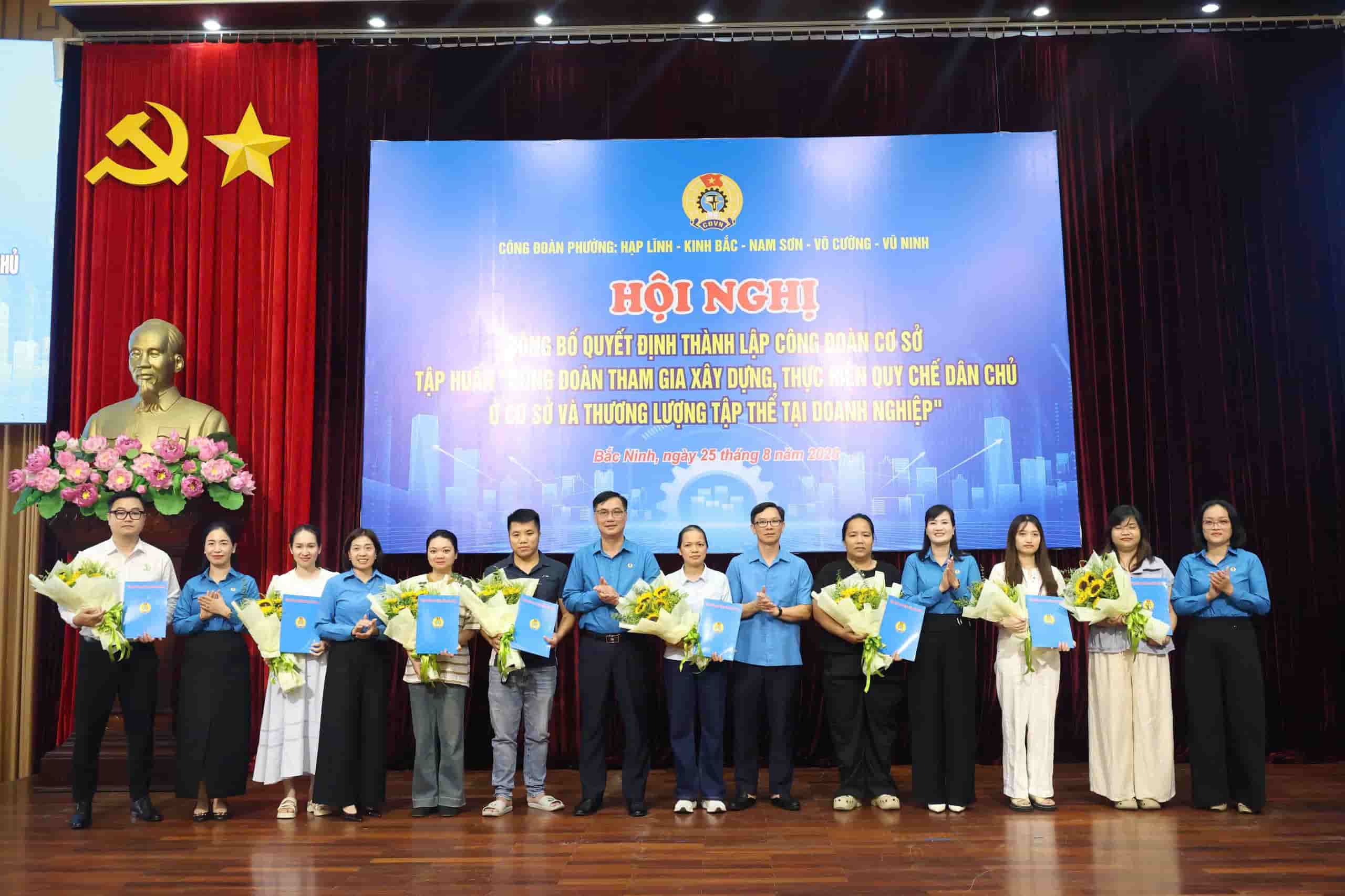 Bắc Ninh thành lập 9 Công đoàn cơ sở, tập huấn kỹ năng cho cán bộ
