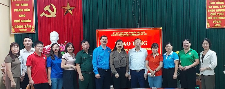 Công đoàn phường Đông Ngạc phối hợp hỗ trợ xây, sửa nhà Đại đoàn kết
