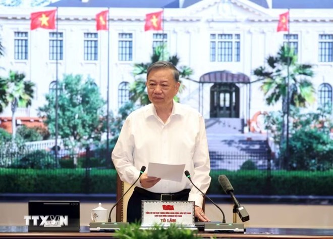 Tổng Bí thư, Chủ tịch nước Tô Lâm chủ trì cuộc làm việc với Đảng ủy Chính phủ và các cơ quan liên quan về tình hình thực hiện chính sách an sinh xã hội. Ảnh: TTXVN