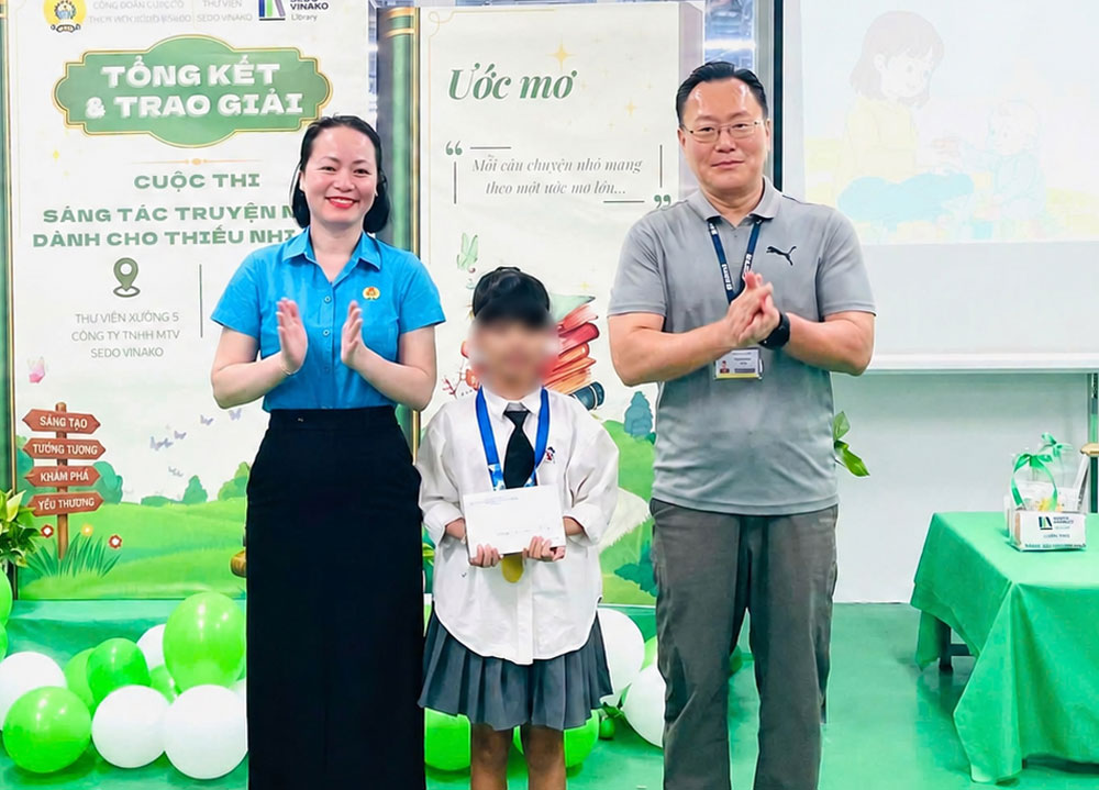 Grassroots Trade Union in Da Nang summarizes the "Short Story Writing Contest for Children