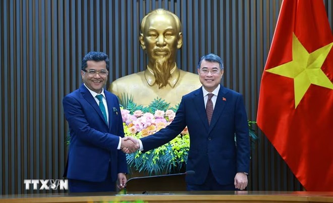 베트남은 ASEAN에서 인도의 핵심 파트너입니다